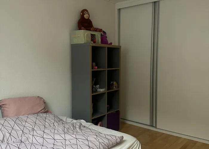 Townhouse With Free Parking Aalborg